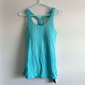 NWT TITIKA BUILT IN BRA SPORT WORKOUT TANK SUPPORT BLUE BUTTER YOGA ACTIVEWEAR